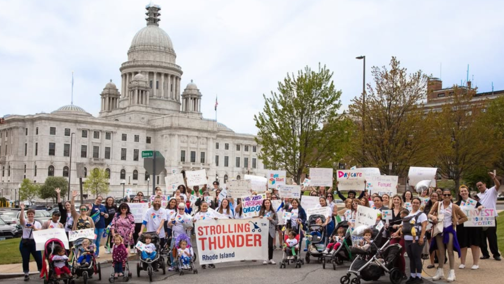 Strolling Thunder Website Cover